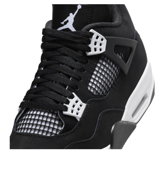 Air Jordan 4 Retro 'White Thunder' FQ8138-001$170